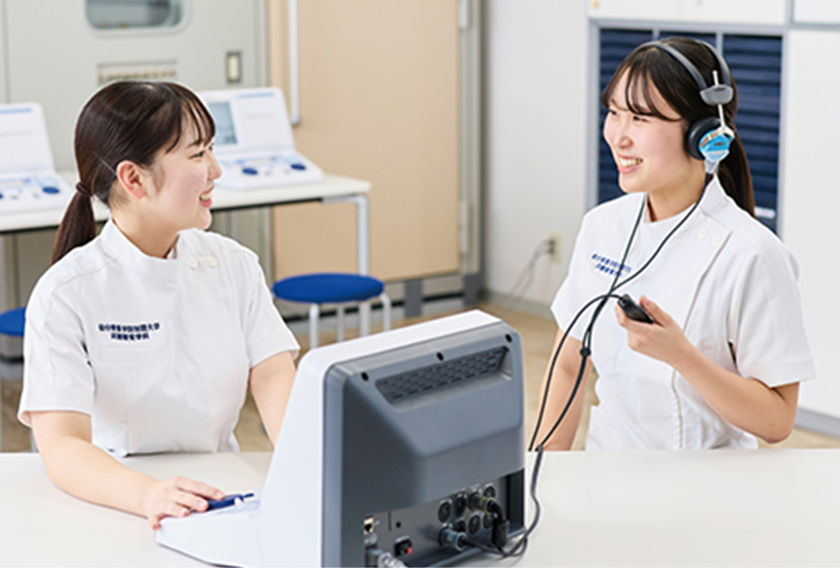 言語聴覚学科の様子