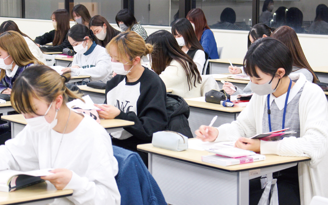 資格・検定合格に向けて対策をします。